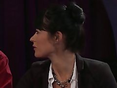 MILF pasakoja savo istoriją