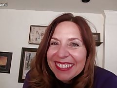 Neklaužada Amerikos mama žaisti su savimi